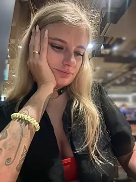 Snapshot of Betsy chatting on 12.21.24 Betsy online show from 12.21.24