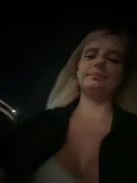 Snapshot of Betsy chatting on 01.27.25 Betsy online show from 01.27.25