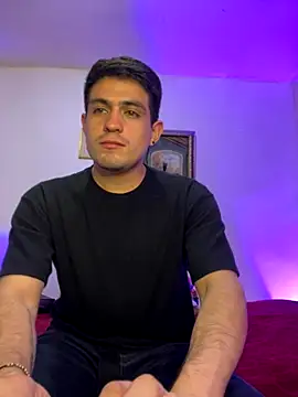 Snapshot of williamsmiiths16 chatting on 12.05.25 williamsmiiths16 online show from 12.05.25