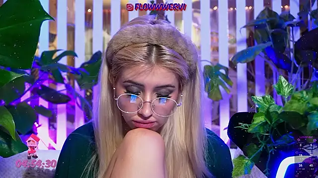 FlowweerGirl online show from 02.03.26