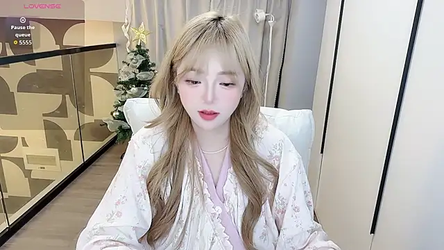 Star-XinX online show from 03.08.26