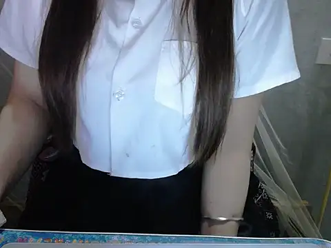 Snapshot of maian_love chatting on 07.08.26 maian love online show from 07.08.26