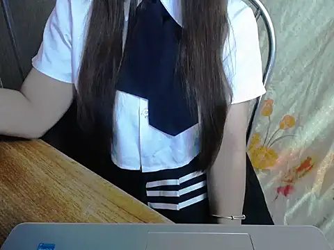 Snapshot of maian_love chatting on 07.11.26 maian love online show from 07.11.26