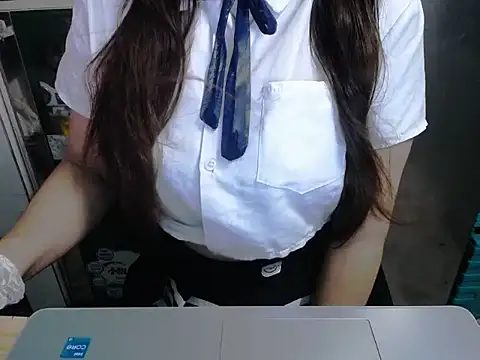 Snapshot of maian_love chatting on 07.20.26 maian love online show from 07.20.26