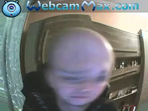 Snapshot of Egorij83 chatting on 12.15.25 Egorij83 online show from 12.15.25