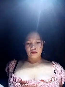 Snapshot of ava-dellght chatting on 12.04.25 ava-dellght online show from 12.04.25