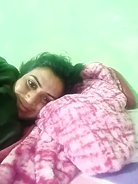 Snapshot of Big_soniya55A chatting on 12.04.25 Big soniya55A online show from 12.04.25