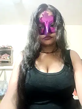 Snapshot of Hotty_BeboRani chatting on 12.18.25 Hotty BeboRani online show from 12.18.25