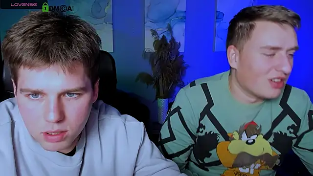 Snapshot of michael_strong_ chatting on 12.05.25 michael strong online show from 12.05.25