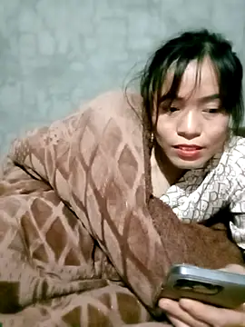 Snapshot of betty_wang chatting on 12.15.25 betty wang online show from 12.15.25