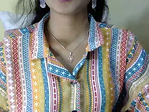 Snapshot of Shab_M chatting on 03.26.26 Shab M online show from 03.26.26