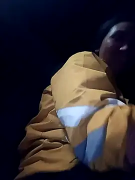 Snapshot of Lorena-a chatting on 12.05.25 Lorena-a online show from 12.05.25