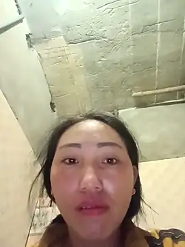 Snapshot of Lorena-a chatting on 12.14.25 Lorena-a online show from 12.14.25