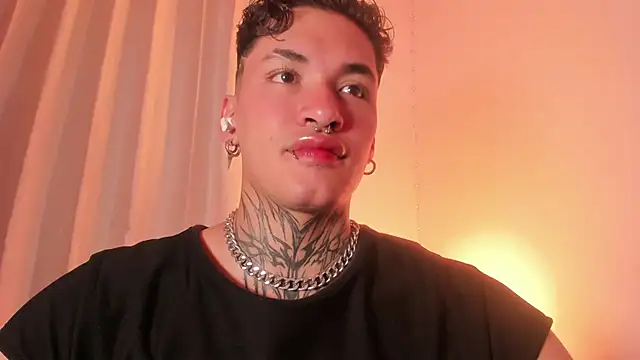 AlecBanne online show from 12.21.25