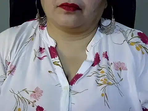 Soniya Sha online show from 02.16.26