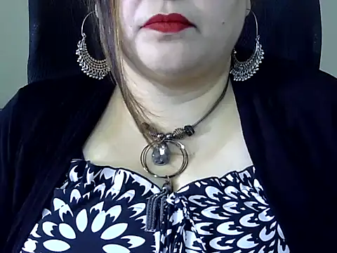 Soniya Sha online show from 02.18.26