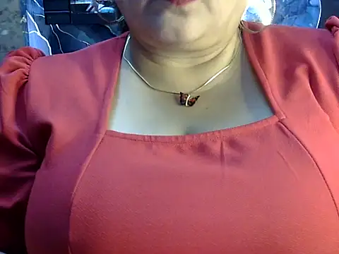 Snapshot of Soniya_Sha chatting on 06.26.26 Soniya Sha online show from 06.26.26