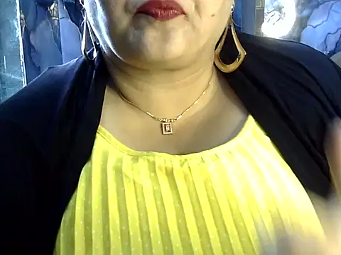 Snapshot of Soniya_Sha chatting on 06.27.26 Soniya Sha online show from 06.27.26