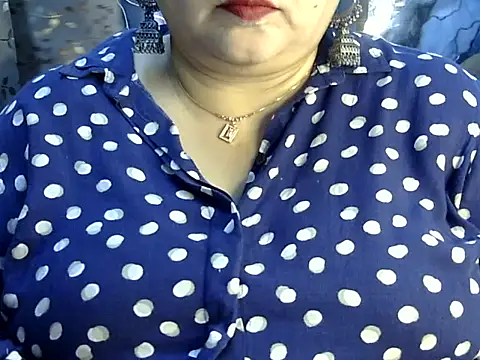 Snapshot of Soniya_Sha chatting on 06.29.26 Soniya Sha online show from 06.29.26