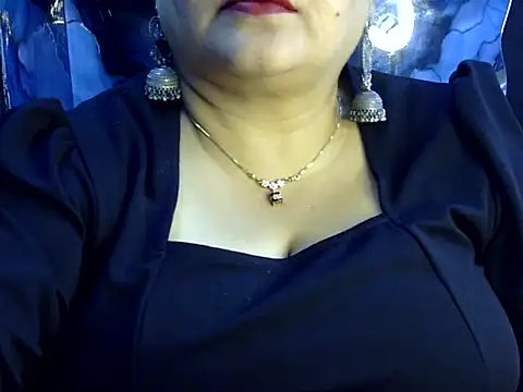 Snapshot of Soniya_Sha chatting on 06.30.26 Soniya Sha online show from 06.30.26