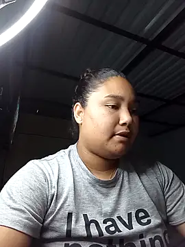 Snapshot of VaneandRossy chatting on 02.20.26 VaneandRossy online show from 02.20.26