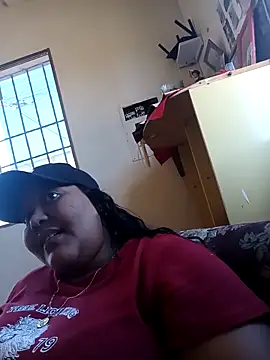 Snapshot of VaneandRossy chatting on 03.07.26 VaneandRossy online show from 03.07.26