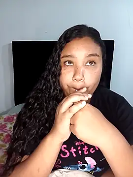 Snapshot of VaneandRossy chatting on 03.14.26 VaneandRossy online show from 03.14.26