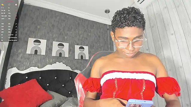 Snapshot of teylor_lovee chatting on 03.28.26 teylor lovee online show from 03.28.26