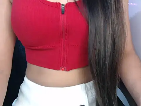 Snapshot of KhubsuratHaasina chatting on 03.05.26 KhubsuratHaasina online show from 03.05.26