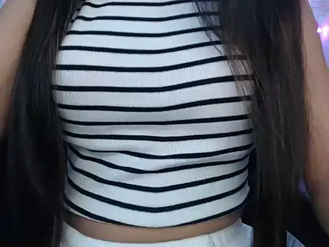 Snapshot of KhubsuratHaasina chatting on 03.30.26 KhubsuratHaasina online show from 03.30.26