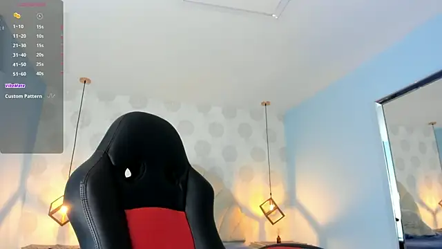 Snapshot of VENUSGREYS1 chatting on 05.09.26 VENUSGREYS1 online show from 05.09.26