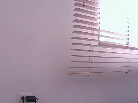 Fernanda andrew online show from 03.13.26