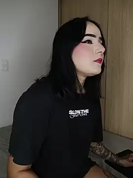 Snapshot of tiffanybrowm chatting on 03.15.26 tiffanybrowm online show from 03.15.26