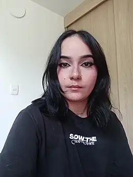 Snapshot of tiffanybrowm chatting on 03.15.26 tiffanybrowm online show from 03.15.26