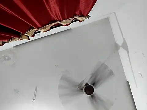 Snapshot of Big1Heart chatting on 12.04.25 Big1Heart online show from 12.04.25