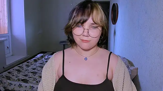 Lily-Violet online show from 04.01.26
