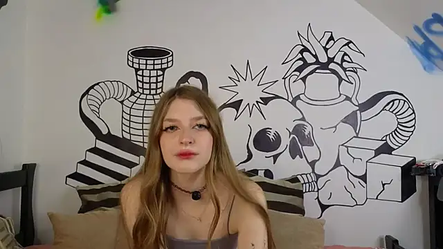 Snapshot of AliceCute3 chatting on 12.04.25 AliceCute3 online show from 12.04.25