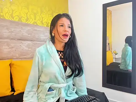 Samantha Ortiz69 online show from 04.24.26