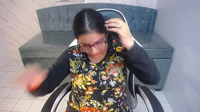 eva smit t online show from 04.22.26