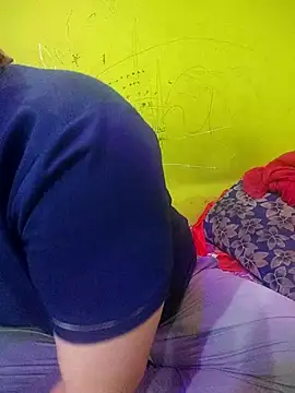 Snapshot of Lovli_Neha chatting on 12.16.25 Lovli Neha online show from 12.16.25