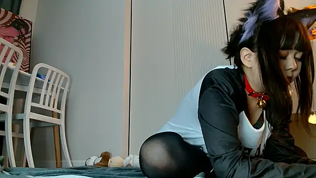 Snapshot of minji_snow chatting on 06.05.26 minji snow online show from 06.05.26