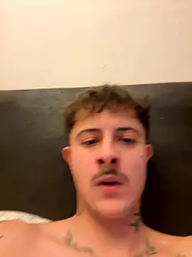 Snapshot of Jason_offizell chatting on 01.05.26 Jason offizell online show from 01.05.26