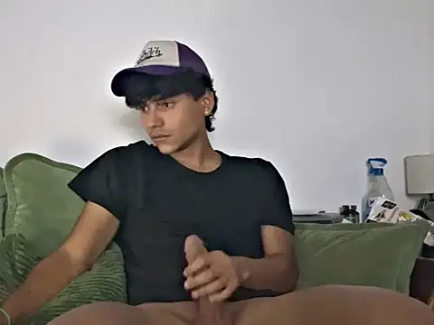 OnlyTyroone online show from 04.22.26