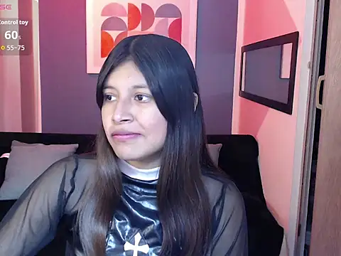 Hannna Velour online show from 12.16.25