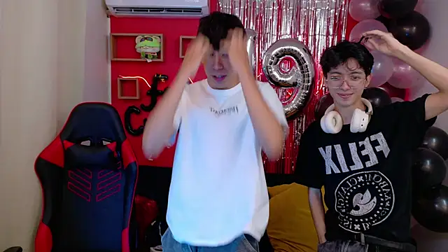 Neo Twink online show from 07.30.26