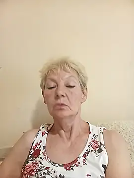 Snapshot of Calypso-Loove chatting on 07.11.26 Calypso-Loove online show from 07.11.26