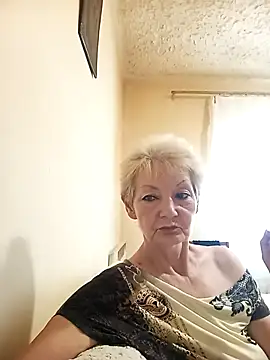 Snapshot of Calypso-Loove chatting on 07.28.26 Calypso-Loove online show from 07.28.26