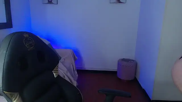 Sara valderrama  online show from 01.17.26