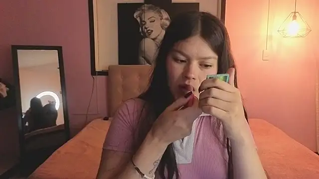 Sara valderrama  online show from 08.04.26