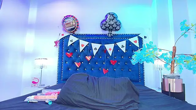 Snapshot of Velora_nigth chatting on 02.19.26 Velora nigth online show from 02.19.26